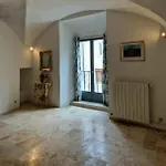La Tour De Pezene 3*