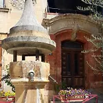 La Tour De Pezene 3*