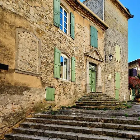 La Tour De Pezene Bed & Breakfast *