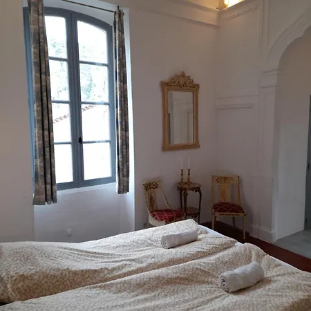 La Tour De Pezene Nocleg ze śniadaniem Anduze